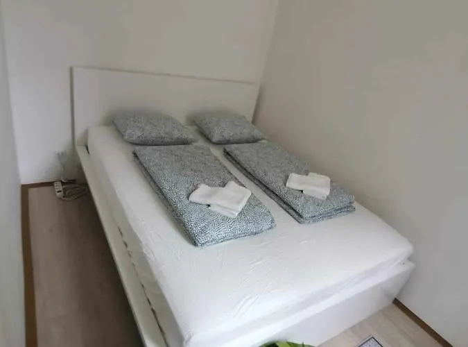 Metro 1 Min. Apartmán Vídeň